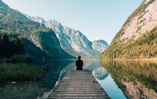1644822377481163.jpeg pexels-photo-747964.jpeg